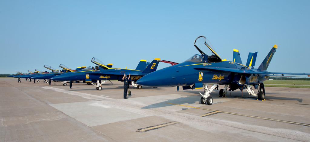 BlueAngels's tweet photo. #BlueAngelsMaintenance crew turns jets. #BlueAngelsPractice at 3:00 p.m. today! @CVAirShow #CVAS15 http://t.co/kmKv7d5SUz