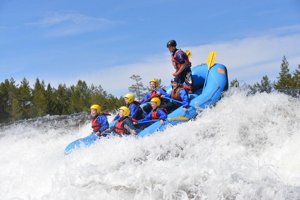 trollaktiv's tweet photo. Great #weather for rafting with TrollAktiv at the moment. Join us on the water this summer! http://t.co/j4oL0AO6Uz