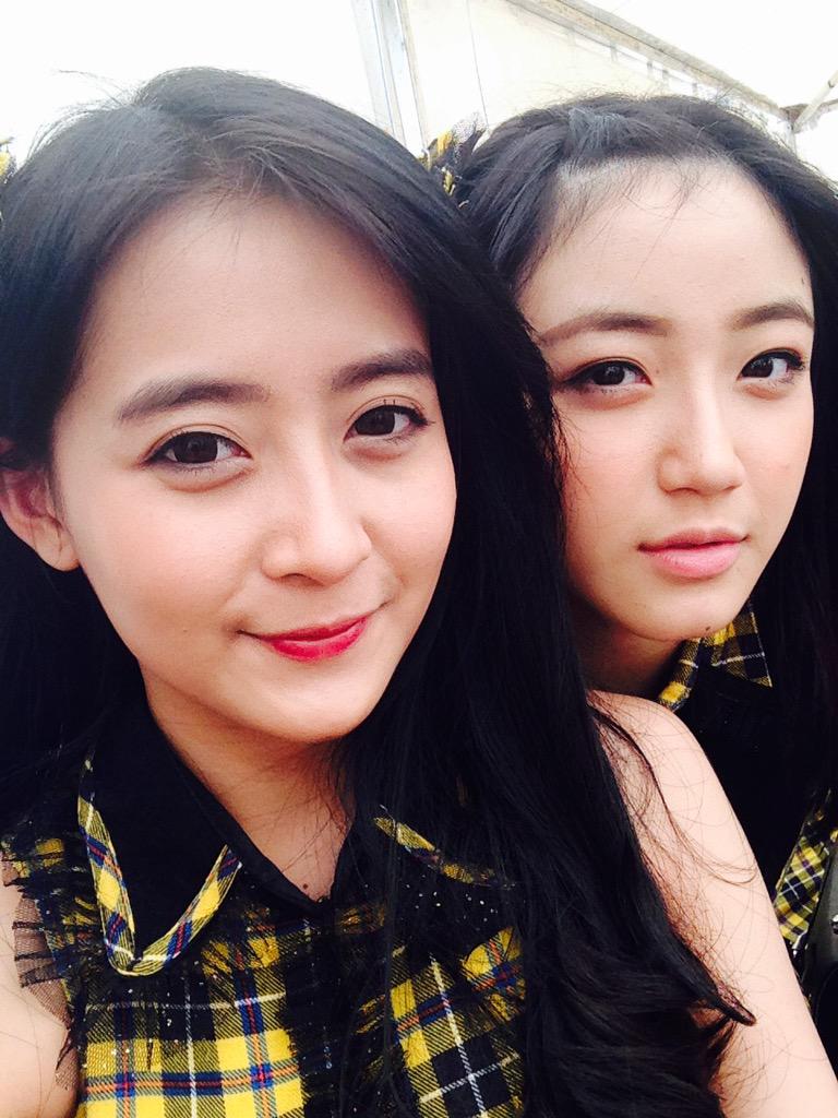 klitoris tante semok nyepong klitoris tante semok nyepong