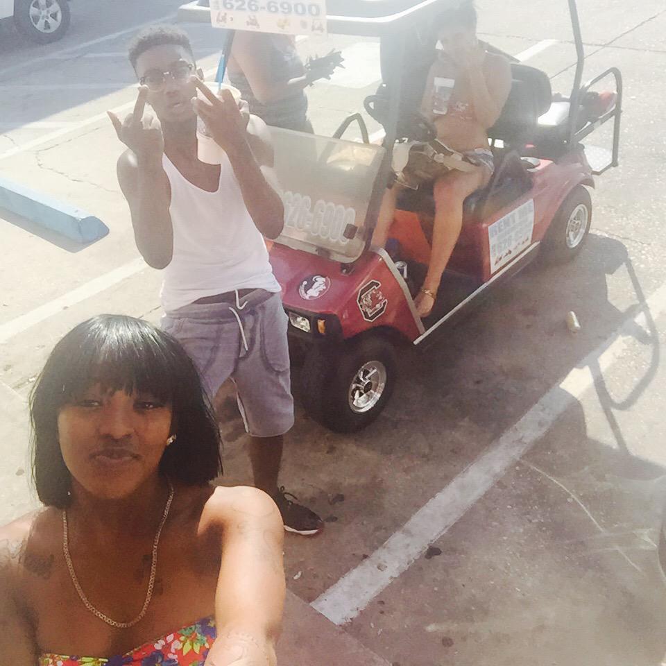 DuttyMir's tweet photo. #seniorweek2k15 http://t.co/MLWUHLNiL8