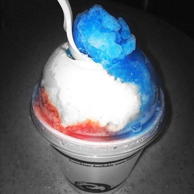 ShaveItTO's tweet photo. Kick off #July4th weekend at #ShaveItNation! #ICEntennial #Celebration #ShaveItCelebrates #IndependenceDay http://t.co/ltstaHySA8