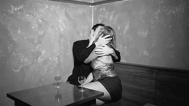 MensJournal's tweet photo. Which country has the most casual sex? http://t.co/ieklj79agG http://t.co/7nHJaEvGMN