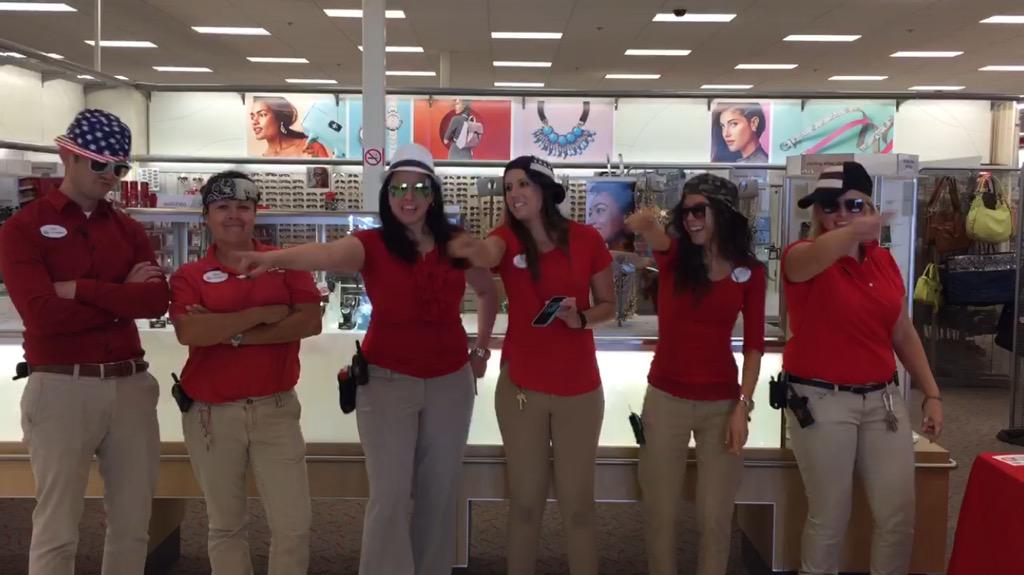 We want your savings! #5 #D341REDsforMerica @crowderabby1 <a href="/ConnieDroge/">Connie Droge</a> <a href="/TDCurtis081/">Tyler Curtis</a>