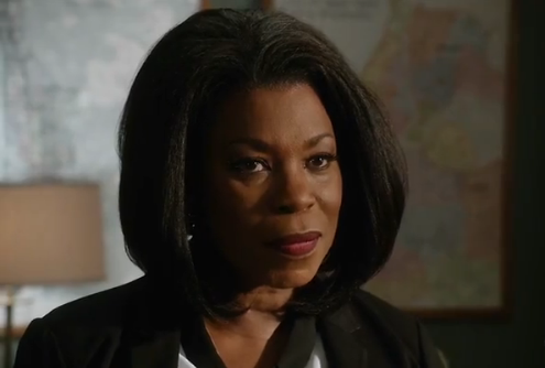TechtraJoy232's tweet photo. Lt.Reece won't allow her team to be displaced forever;she's got her eyes on @SyfyTV #SaveForever #ForeverSecondChance http://t.co/vI5SiK8REt