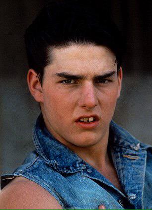 Happy 53rd Bday Tom Cruise. Round of applause for his dentist!! 