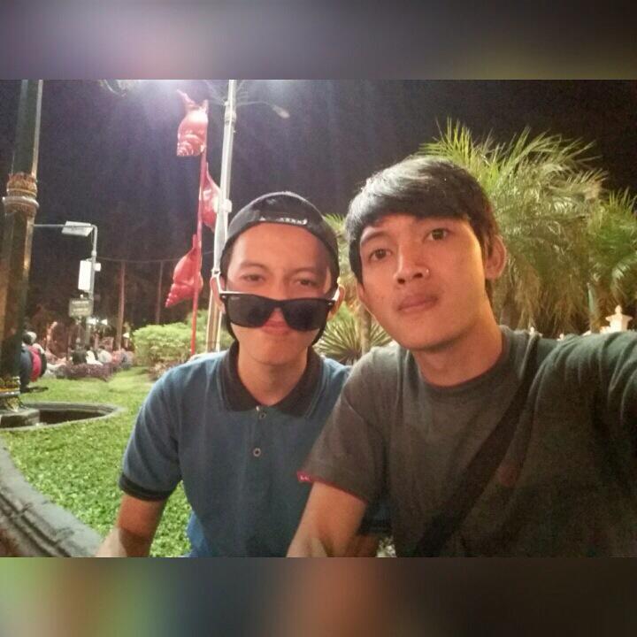 dhikahuda4's tweet photo. Abaikan muka saya😄😊 http://t.co/6wab9rFMFl