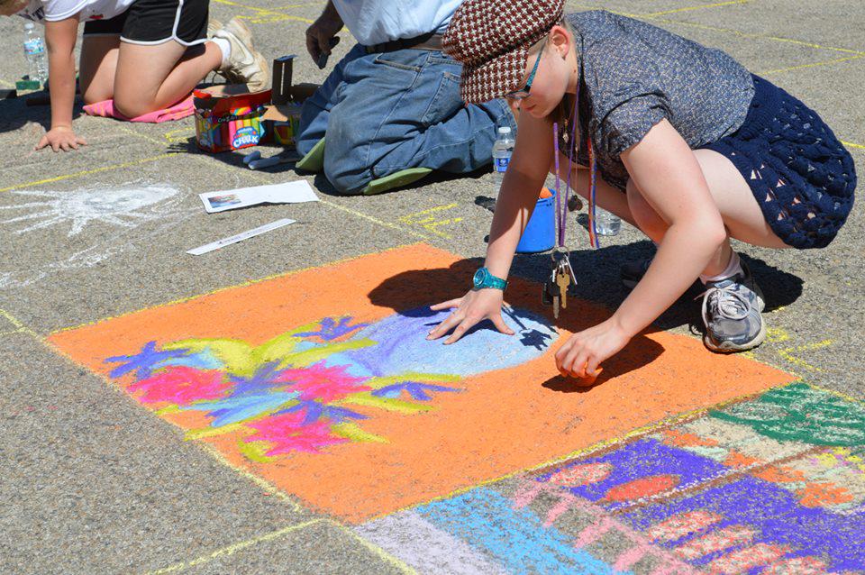 ColesCountyArt's tweet photo. Join us at Red White and Blue Days tomorrow for our annual Chalk-In, 9:30am-12pm. http://t.co/A25JC2V37T @jgtconline http://t.co/LNxbBax3z0
