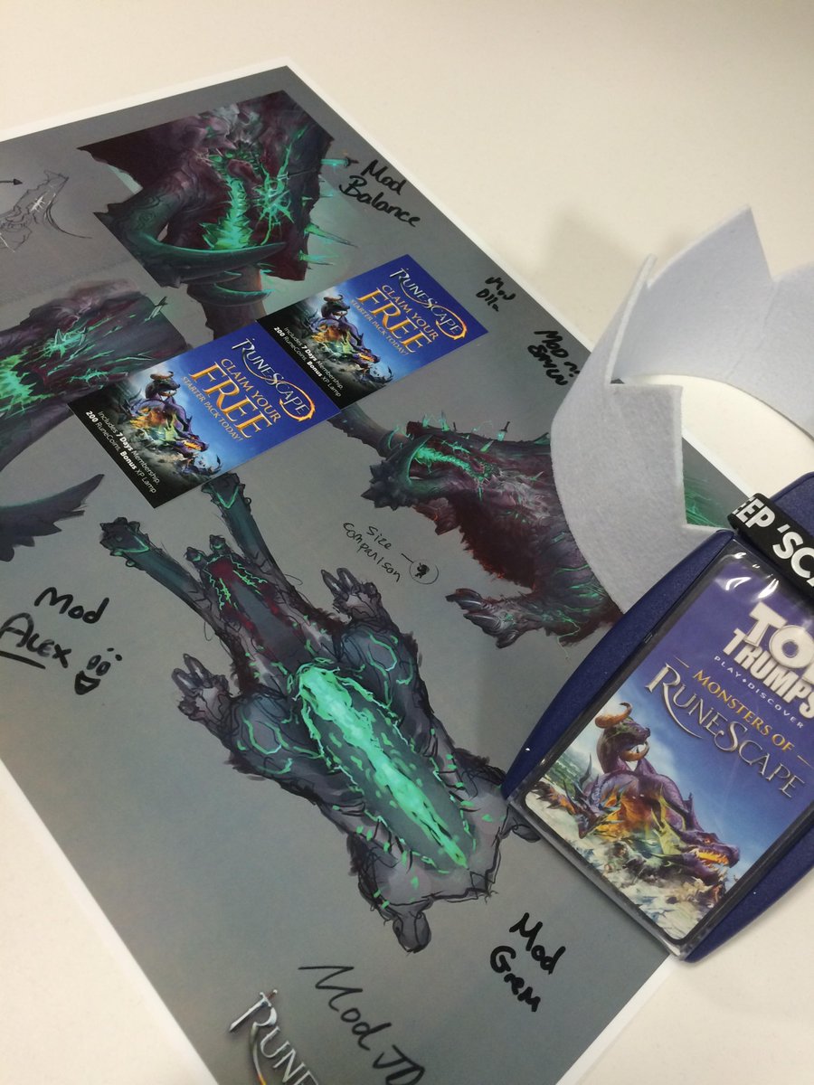 RuneScape's tweet image. #FreeStuffFriday time! You could win all this lovely stuff.

Just RT &amp;amp; follow to enter! T&amp;amp;Cs: bit.ly/RSCompTCs