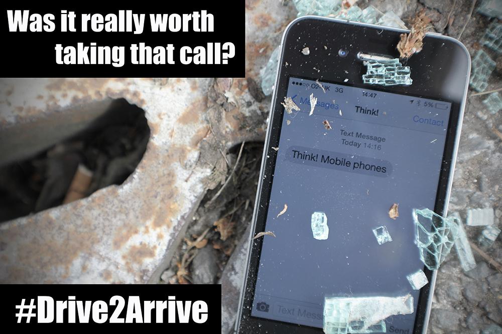 CambsCops's tweet photo. RT @CambsCops: Support our campaign to stop mobile phone use at the wheel #Drive2Arrive  http://t.co/aK8xWe2dgR http://t.co/ZCiwp3X2QV