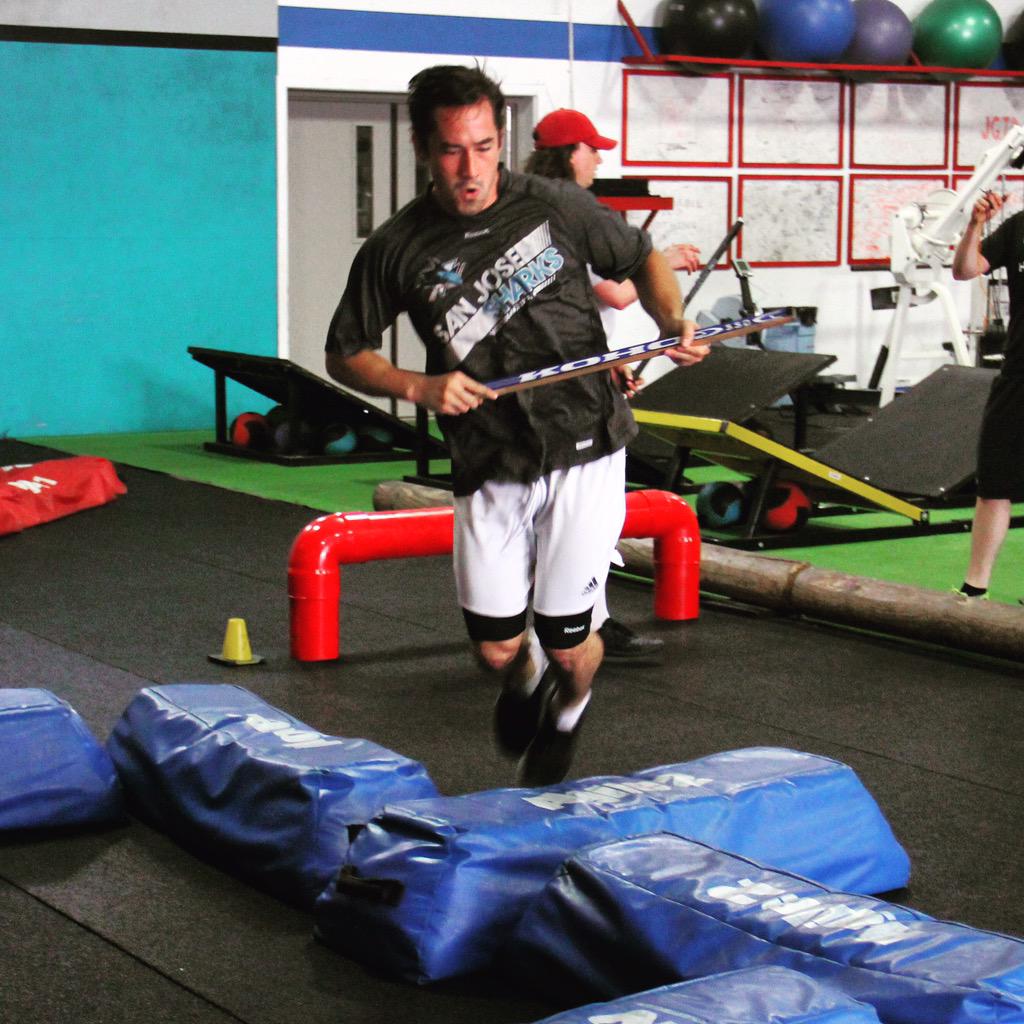 mnhockeycamps's tweet photo. @trupper13 came to visit MHC today and decided to jump into speed plyos with the campers! #mhcpa #mhc2015 http://t.co/iHQdDFkEsM
