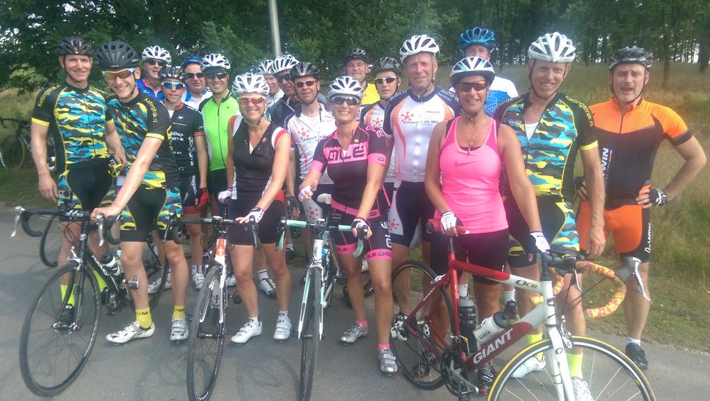 Kettingstrak's tweet image. Een impressie van een zeer geslaagde #businessride #posbank. @merida en alle deelnemers bedankt voor deze mooie dag 👊