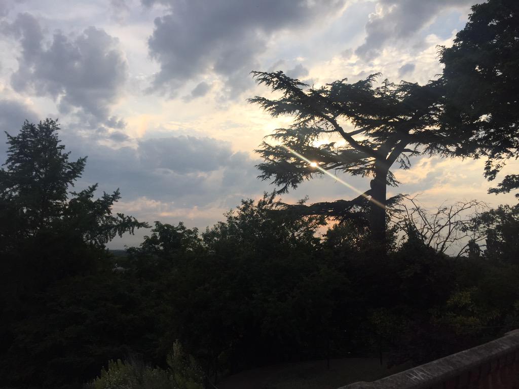 #proposal and #seconddate spot, 2009 and 2009. #hellosummer. <a href="/RoebuckPub/">The Roebuck</a> <a href="/TotallyRichmond/">Totally Richmond</a> <a href="/lovelondonbreak/">loveLONDONbreaks</a>