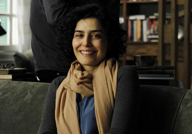 JornalOGlobo's tweet photo. Letícia Sabatella defende jovens e PM pede que ela assine ‘termo de responsabilidade’. http://t.co/PDLXOQGjNL http://t.co/y4bhalYAdi