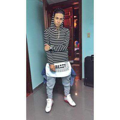AlexanderR_Fans's tweet photo. Especial de Fotos-3 http://t.co/4pgxH2qNXm