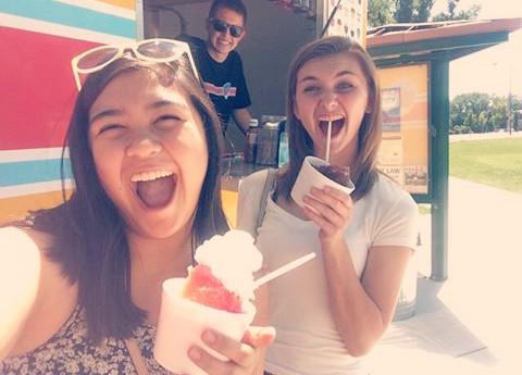 emcarlson720's tweet photo. Amazing morning at the farmers market with my day 1 😁🌺 we love WEice #WEice @angelinarudolph http://t.co/ihFMZRfv3r