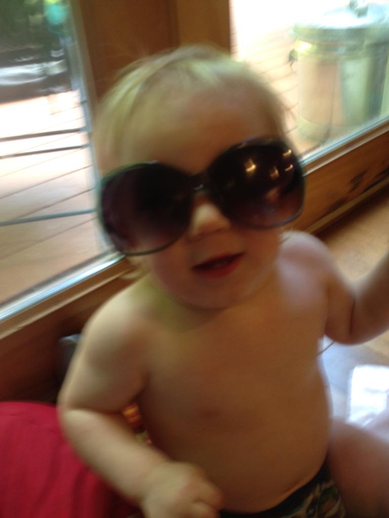 ElectricLuvFest's tweet photo. All the cool kids will at #rockinontheriver ! Will you! Make sure you say hi to uncle Drock as he mixes EBJ. #ebj http://t.co/tEBlM13rqn