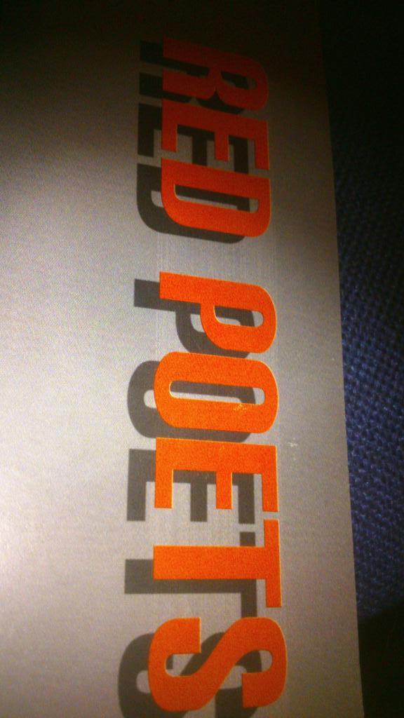 PositivelyPonty's tweet image. #REDPOETS in #ponty @ClwbYBont music writing and. A lot of listening and laughing gioing on ere...