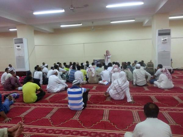 faleh_thobiny's tweet photo. نساء يعلن إسلامهن بـ #جازان 

http://t.co/j7ZNAzPQo1 http://t.co/TwUGUgxCwv