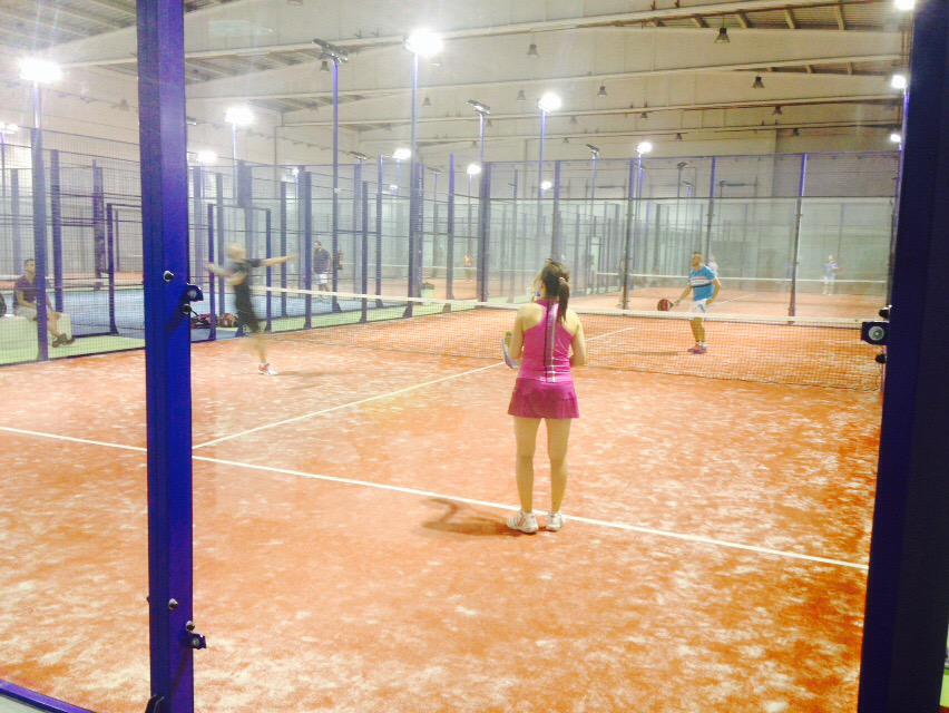 ballpadel's tweet photo. Espectacular torneo nocturno con mucho PADEL en las palas... http://t.co/WbOBVrKoVQ