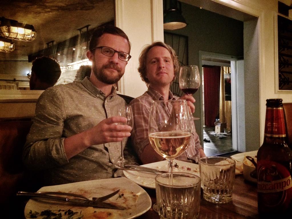 Två väldigt unga legender. <a href="/ParJKarlsson/">Pär Karlsson</a> <a href="/OlofSvensson/">Olof Svensson</a> #supper  #Almedalen #aftonbladetalmedalen