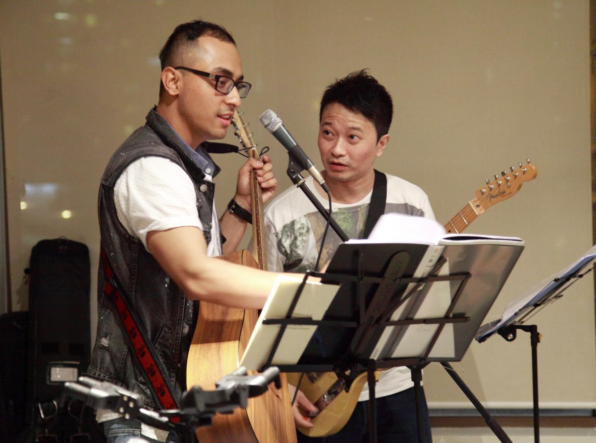 MusicLessonsHK tweet picture