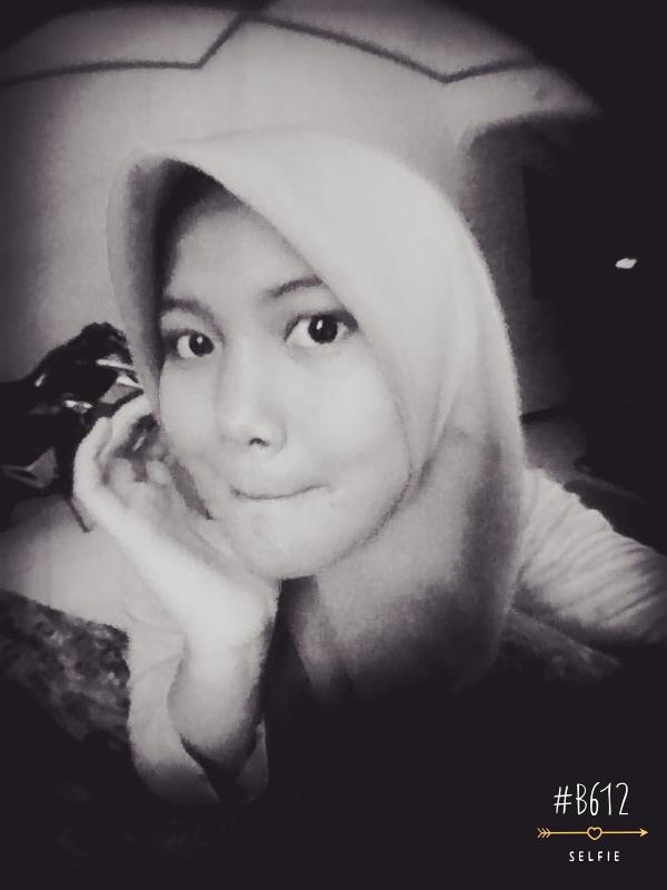 Saat orang alay mempunya " MATA IKAN "