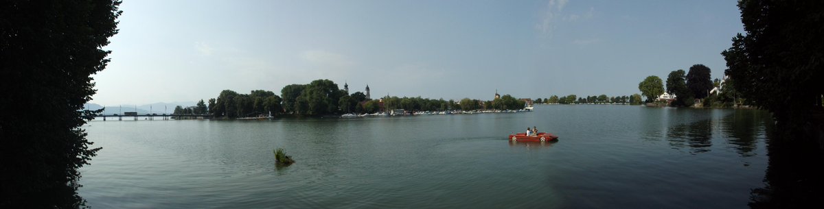 simona_marti's tweet photo. Auf Wiedersehen Lindau! Good bye Lindau! It was an amazing experince #LiNo15 http://t.co/zvd4vMb42T