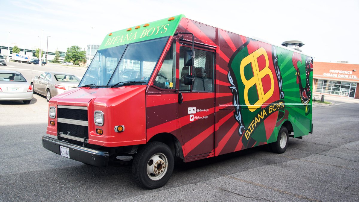 gtacarwrap's tweet photo. Food Truck Wrap for @bifana_boys #foodtruckwrap #foodtruck @ontstreetfood @foodtrucksTO @OntarioFTA #gtacarwrap http://t.co/P6W27mJ02o