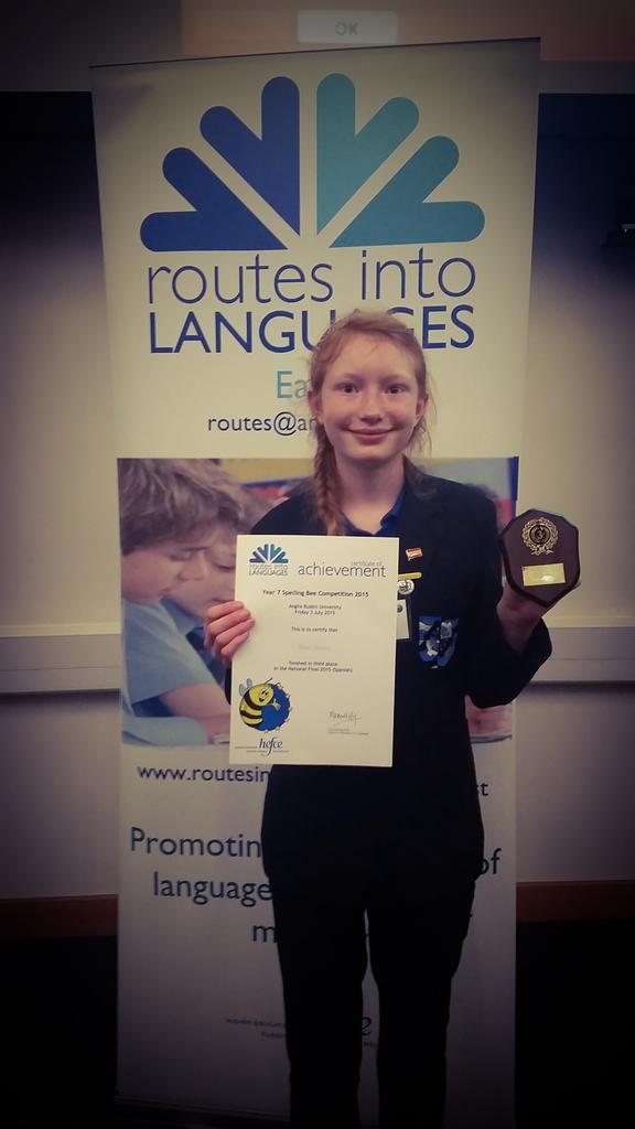 MillchaseMFL's tweet photo. Proud to announce that Rosie came 3rd What an achievement Rosie you are FAB! CONGRATULATIONS #millchase #routesbee http://t.co/b7UrYzoKlL