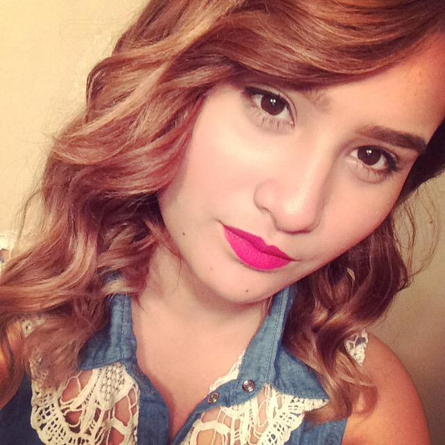 generdz's tweet photo. Hola 💁🏼 http://t.co/El03PhmeBP