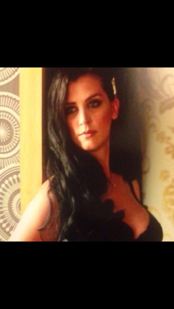 1andonlykelreed's tweet photo. #boudoir #makeup #hair #girlietime #feelinglikeawoman #notjustamother thank you at @glimmer_image you were awesome x http://t.co/IH41buTEPV
