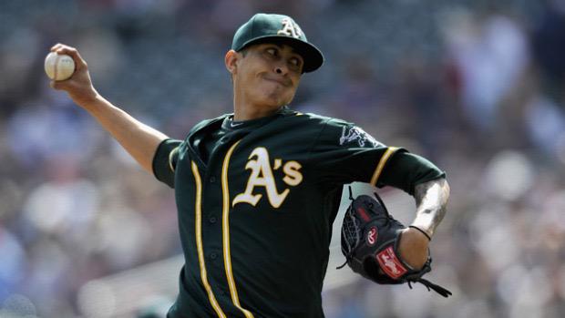 Brackets2016's tweet image. Round of 32 

RT for #4 Jacob deGrom 
Fav for #13 Jesse Chavez