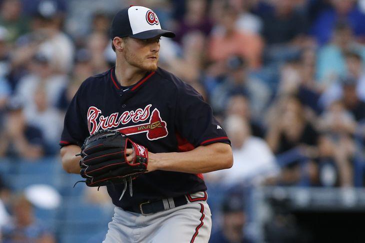 Brackets2016's tweet image. Round of 32 

RT for #3 Shelby Miller 
Fav for #14 Felix Hernandez