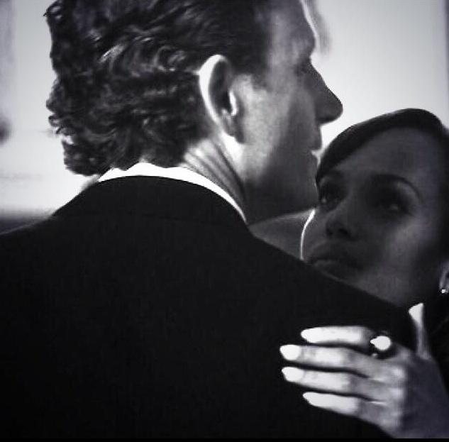 Reds_Logic's tweet photo. 9. When you invite the girlfriend into his bed, you don't later get to play the woman scorned. #ScandalLessons http://t.co/AkKb67GW9l