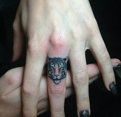 PeopleTattoos tweet picture