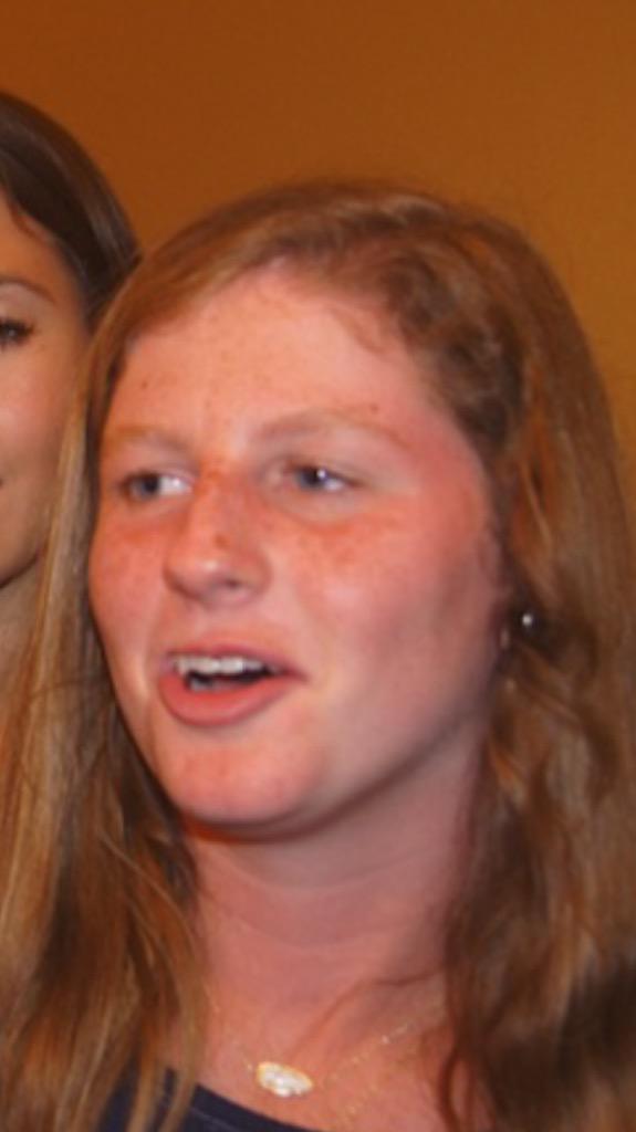 aureliashan's tweet photo. happy 16th kit kat. love you best friend. your as old as America!!! 🇬🇧🚫🇺🇸👫➡️👨‍👩‍👧😊 @kpollock99 http://t.co/k4quNq8BJf