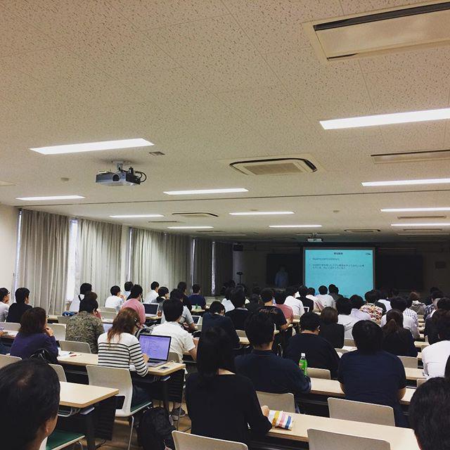 forcreate_staff's tweet image. #html5jk 
ルームBはＮＴＴコミュニケーションズ･仲裕介氏｢はじめてのWebRTC/ORTC｣始まりました😊✨
#WebRTC ift.tt/1LJxL0R