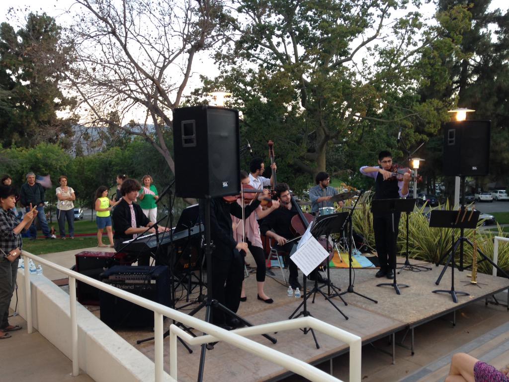 grayinLA's tweet photo. @whymanproject Great performance tonight. Thx for sharing your musical talents with Glendale! #myglendale http://t.co/vKL4KV0tA1