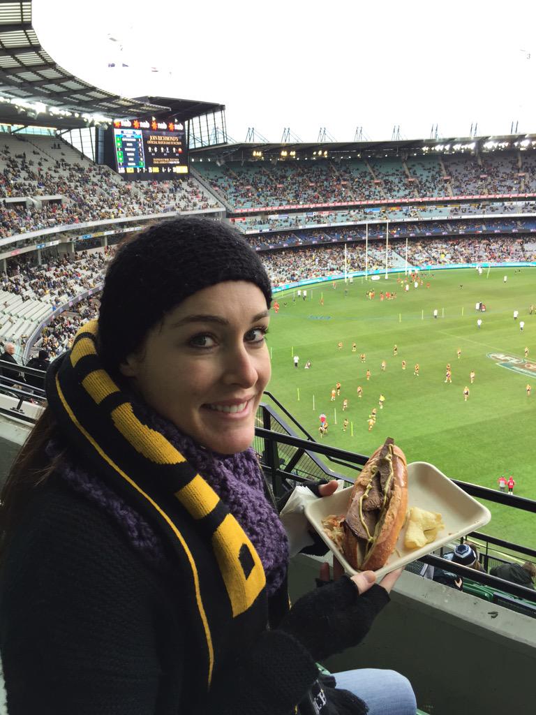 JoshRix's tweet photo. Finally got @JemmaRixOz to the footy to cheer @Richmond_FC #gotiges #roastbeefroll #freezingcold http://t.co/cPpJ3BeHKZ