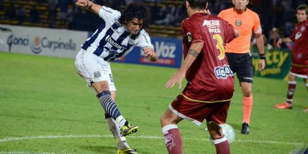 RadioFuror's tweet photo. El jugador #LibreMax elegido del partido entre #Talleres y #SpLasParejas es RODRIGO BURGOS http://t.co/Hg1Lr96UjB