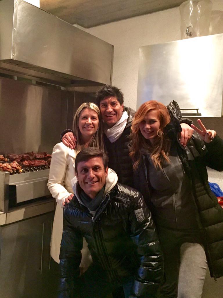 Palpitando la final de mañana!!! Con un buen asadito argentino hecho por el mejor chileno!!! #CopaAmericaChile2015