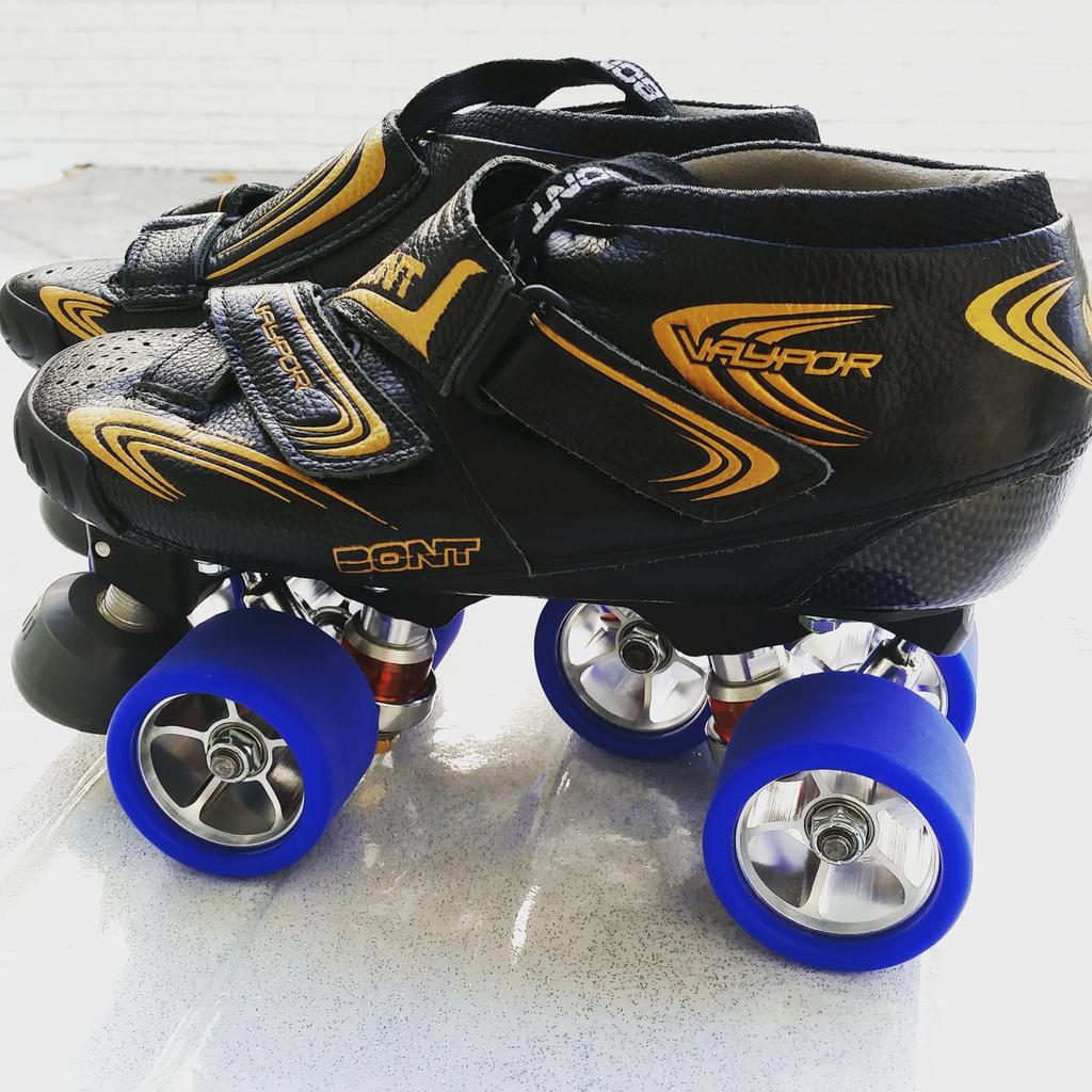 LuckySkatesShop's tweet photo. Someone's pretties are ready for pick up! #bont #pilotplate #rollerderby #rollerskate @bontderby http://t.co/60Q8oViMnV