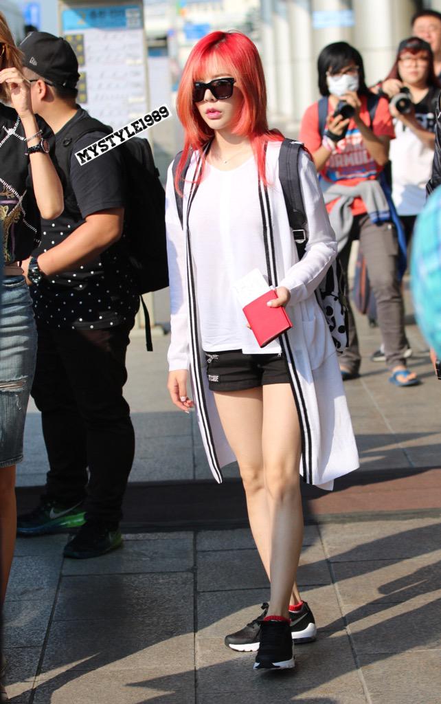 CJCatdMUcAA-zHZ.jpg:large