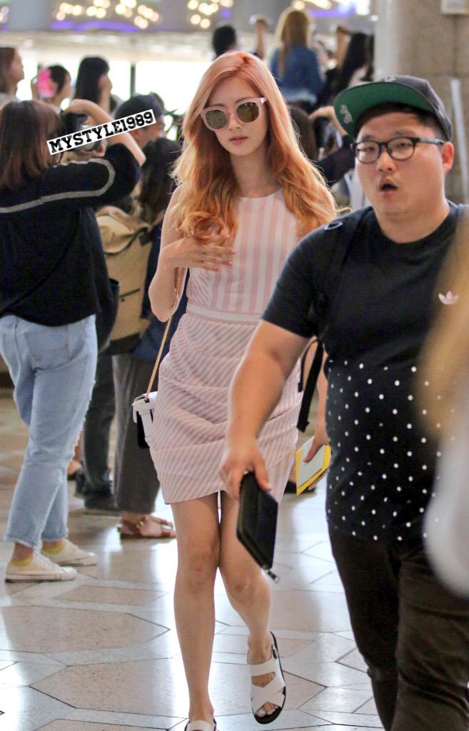 CJCb7RWVAAAyI60.jpg:large