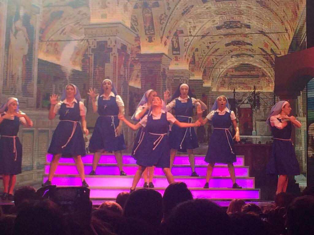 MoskitaMuertaOk's tweet photo. Y no voy a decir nada que no se sepa: @laliespos sos MAGICA 
Te robas la obra - Vayan a ver #EsperanzaMiaElMusical http://t.co/wGobWN2Ztl