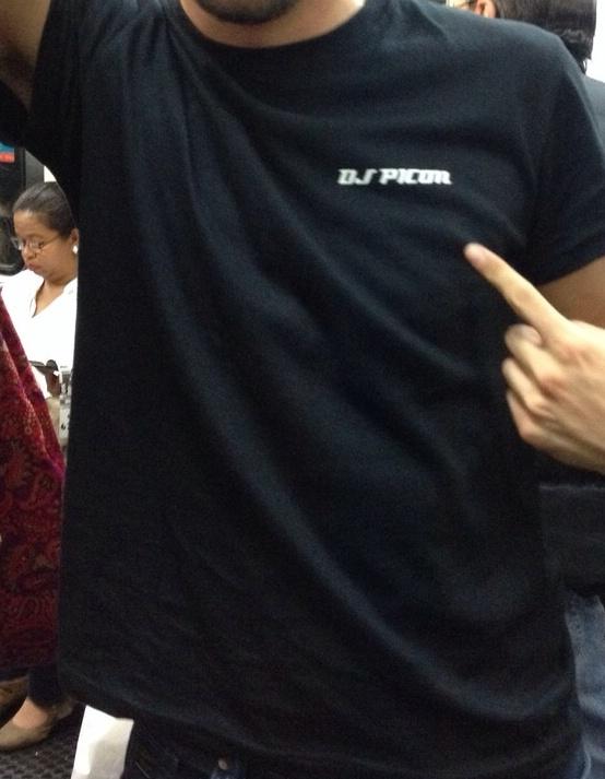 camima131's tweet photo. Hemos venido animarte,
Desde la primera sesión,
Que se enteren todas las fiestas, que viene @DjPiconFans, ... http://t.co/HUOYNJYC7s