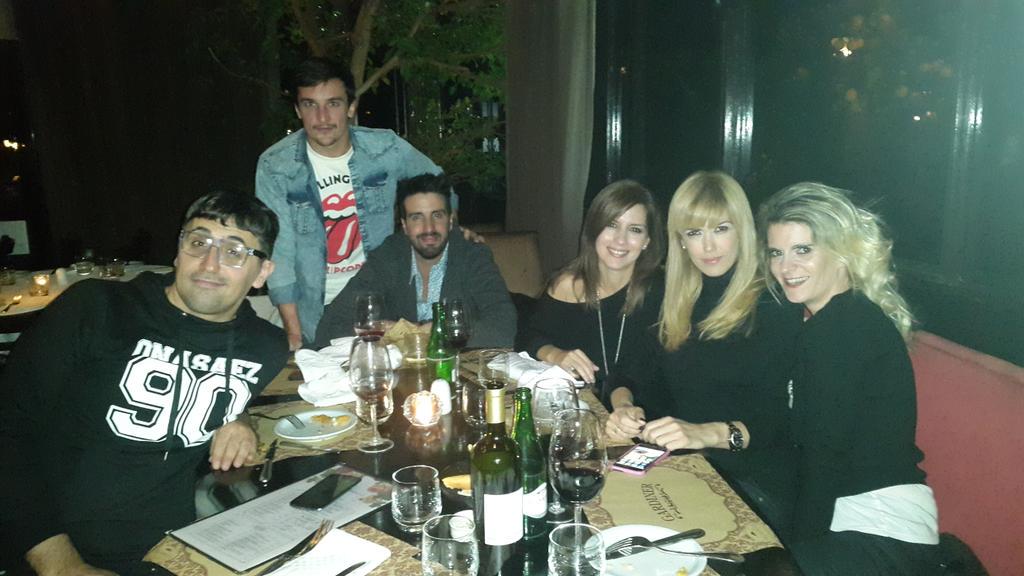 francotorchia_'s tweet photo. Los profesionales de siempre http://t.co/xCIK4uuxFa