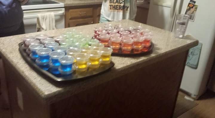 bigdogday's tweet image. Jello shots on my boat tomorrow! #fourthfun