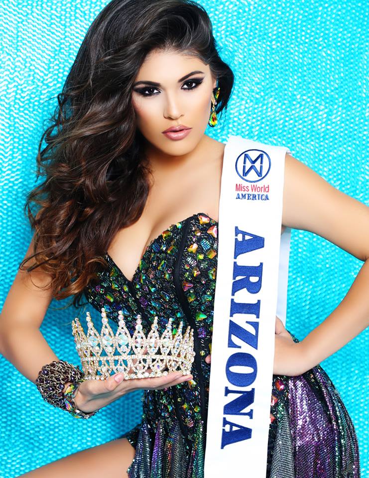 FactorBanda's tweet photo. The very first @mwamericaorg is Victoria Mendoza, Arizona. (coverage in Spanish) #FactorBanda http://t.co/3J80JQx7Yf http://t.co/smF92yzU0S