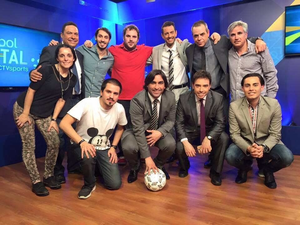TurcoHusain's tweet photo. Todos los que hicimos y hacemos @DTVTotal les agradecemos la buena onda y como nos recibieron... Gracias gracias..!! http://t.co/CuF5iDGwLc
